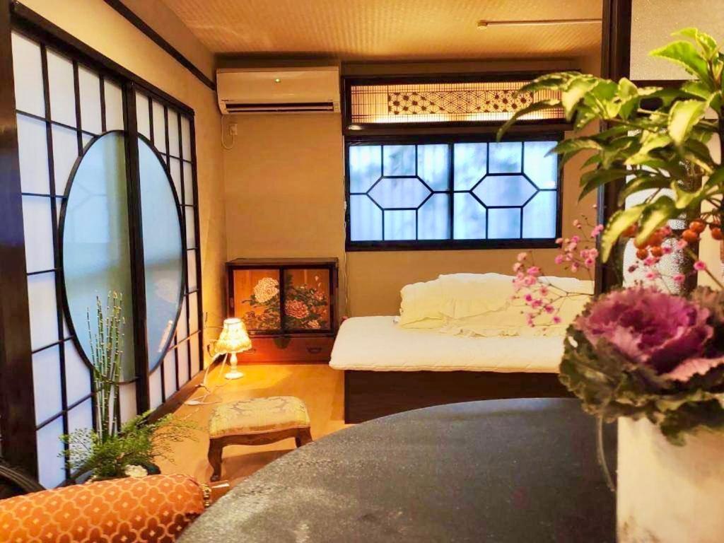 万葉居-椿- Old Fashioned Vacation Villa Tokyo